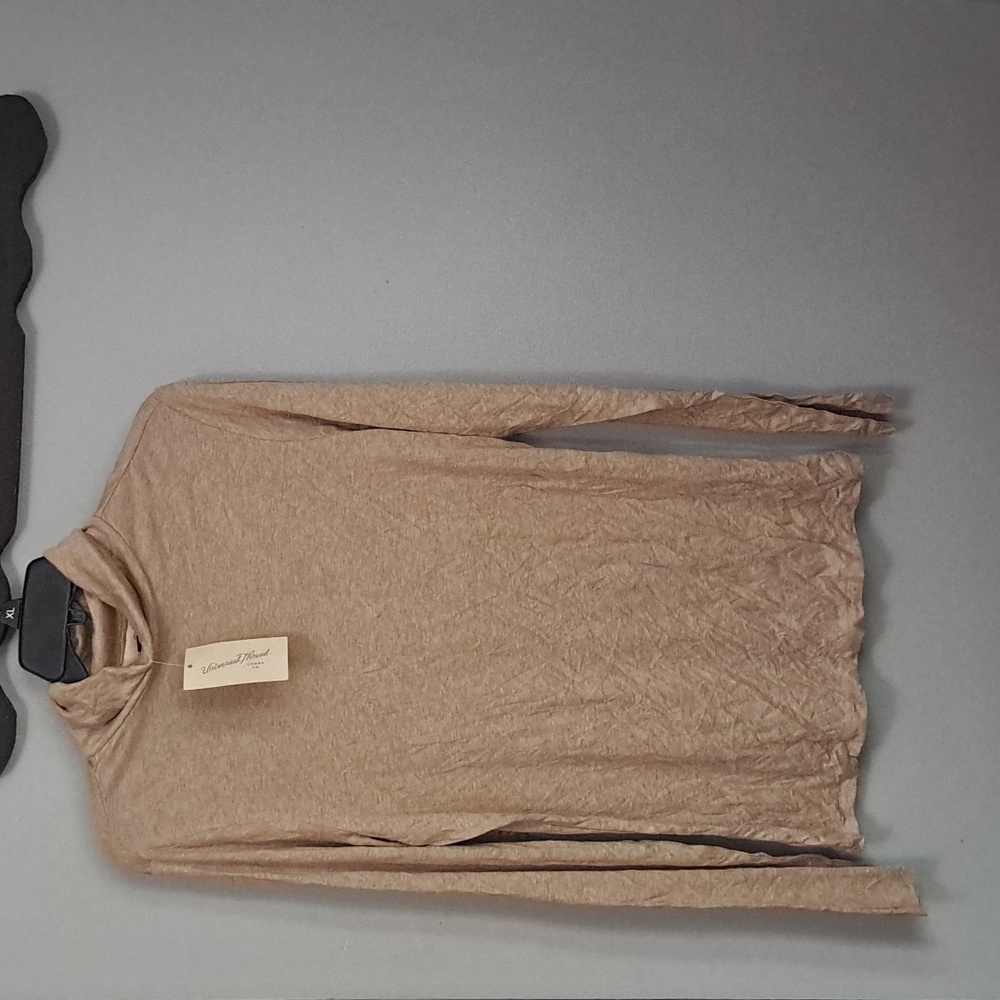 Universal Thread Oatmeal Rayon Long Sleeve Turtle Neck XXL Blouse PTP:20"-31"